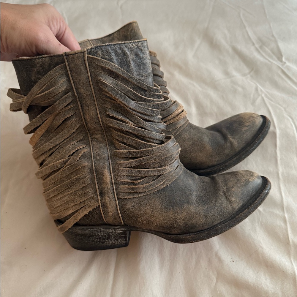 Matisse Distressed
Layered Fringe Calf High Pull On
Western Boots or Moto Boot